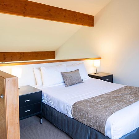 Punga Grove Motel Франц Джоузеф Екстериор снимка
