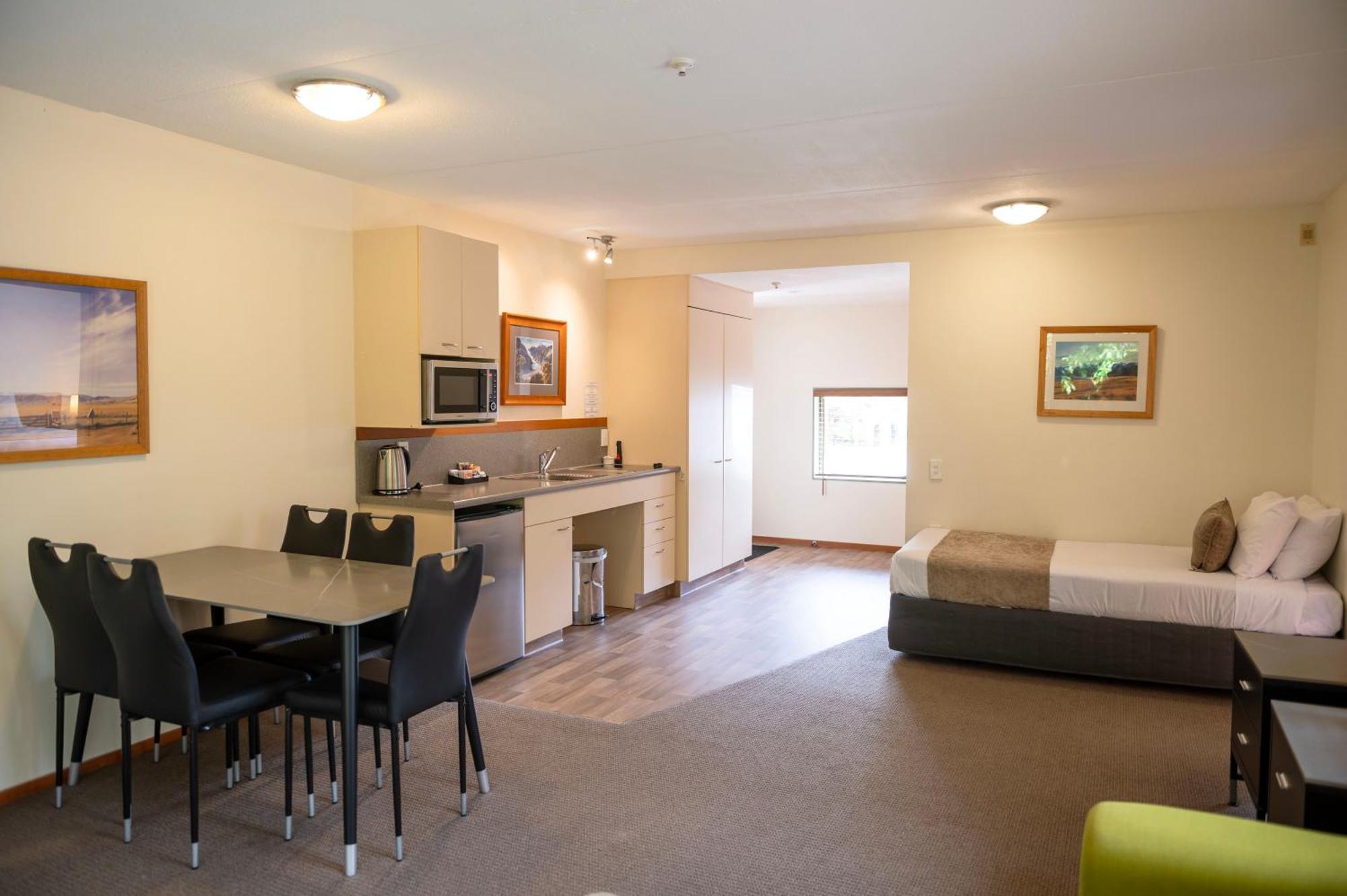 Punga Grove Motel Франц Джоузеф Екстериор снимка