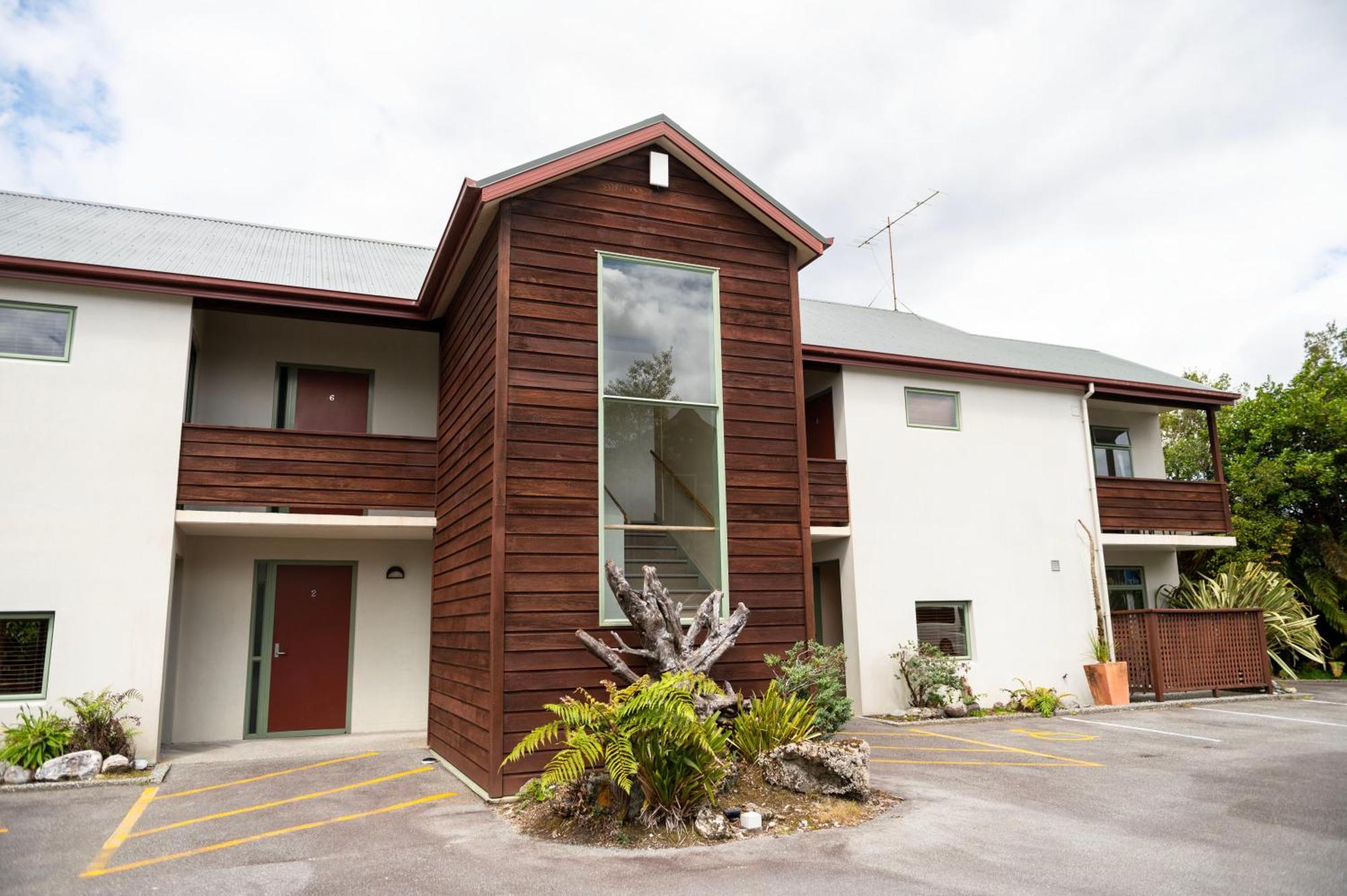 Punga Grove Motel Франц Джоузеф Екстериор снимка